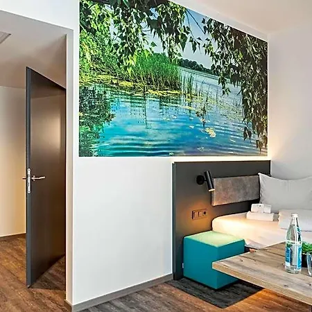 Amper Hotel